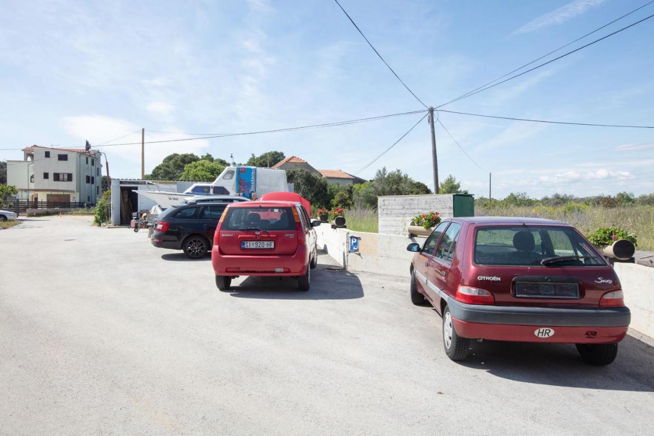 Apartments With A Parking Space Zablace, Sibenik - 4219 מראה חיצוני תמונה