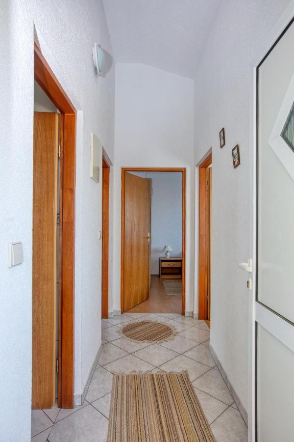 Apartments With A Parking Space Zablace, Sibenik - 4219 מראה חיצוני תמונה